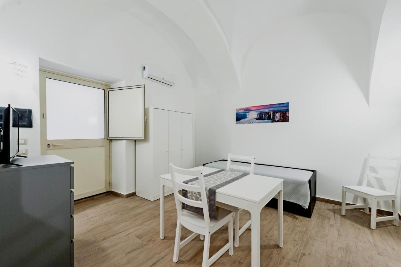 Trinita' 57 Apartments By Wonderful Italy Catania Exterior photo