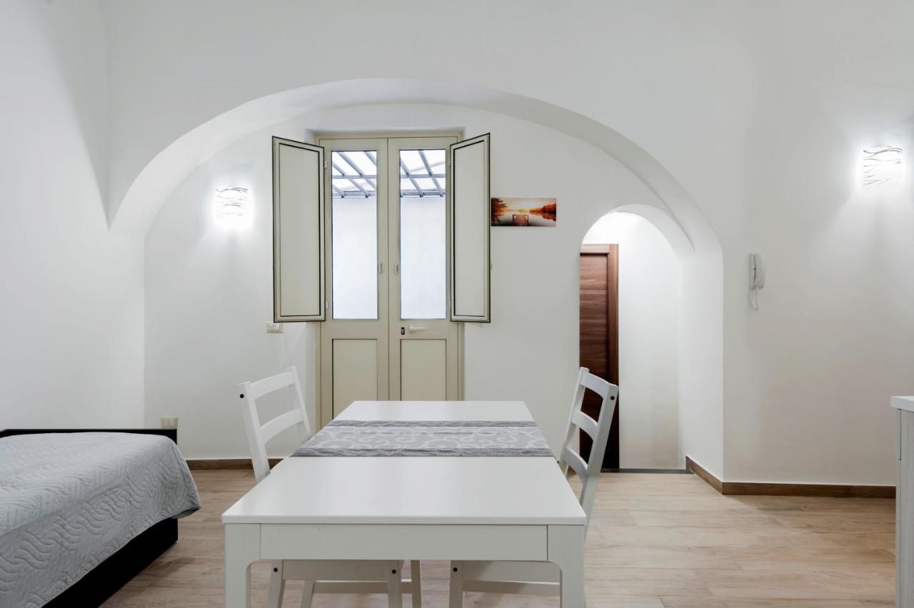 Trinita' 57 Apartments By Wonderful Italy Catania Exterior photo